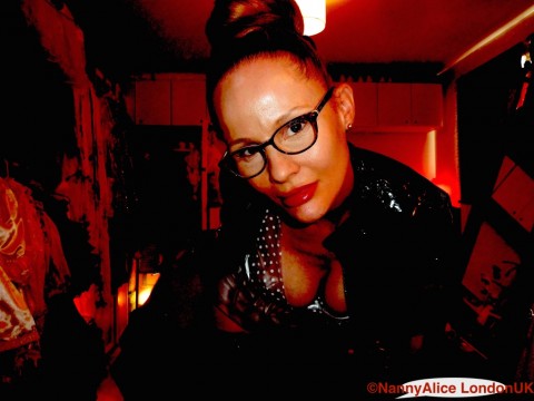 Nanny Alice ABDL Nursery London UK